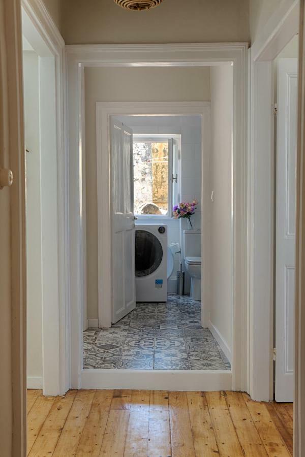 Serene Sea View Apartment In Corfu Old Town Exterior foto